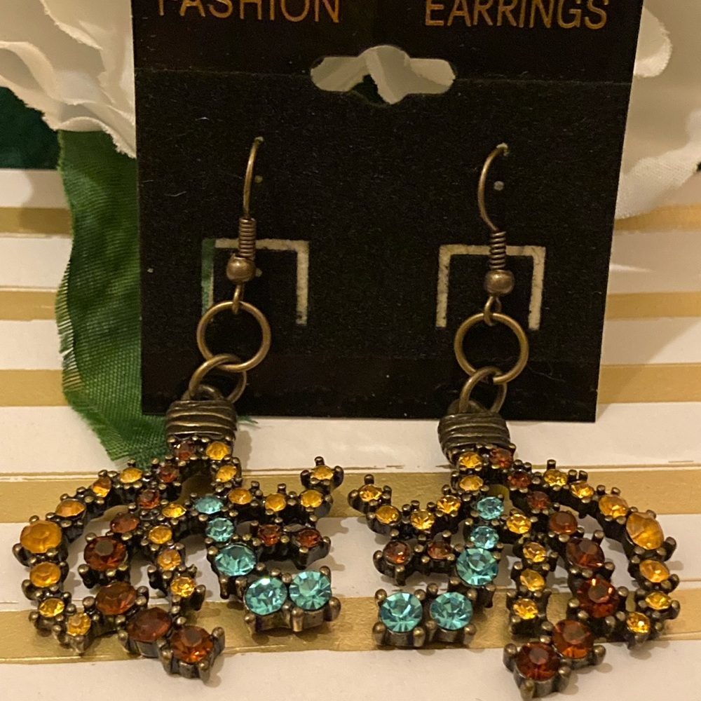 🆕 HANDMADE TANGERINE, AMBER & AQUA COLORS BLENDED IN ONE PAIR OF EARRINGS‼️